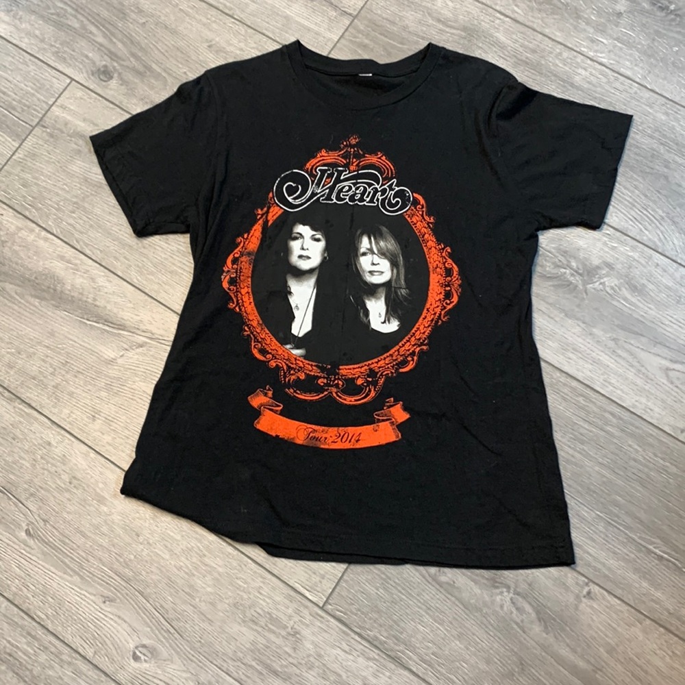 Heart Tour 2014 T-Shirt Size M/L